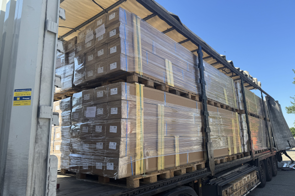 usine stores banne, magasin de stores, avignon, fabrication de store, store exterieur sur mesure, toile de store Confection toiles pour store banne sur mesure