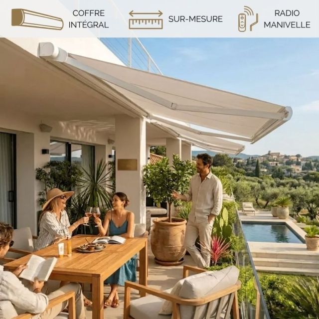 Store banne coffre intégral sur mesure Solares